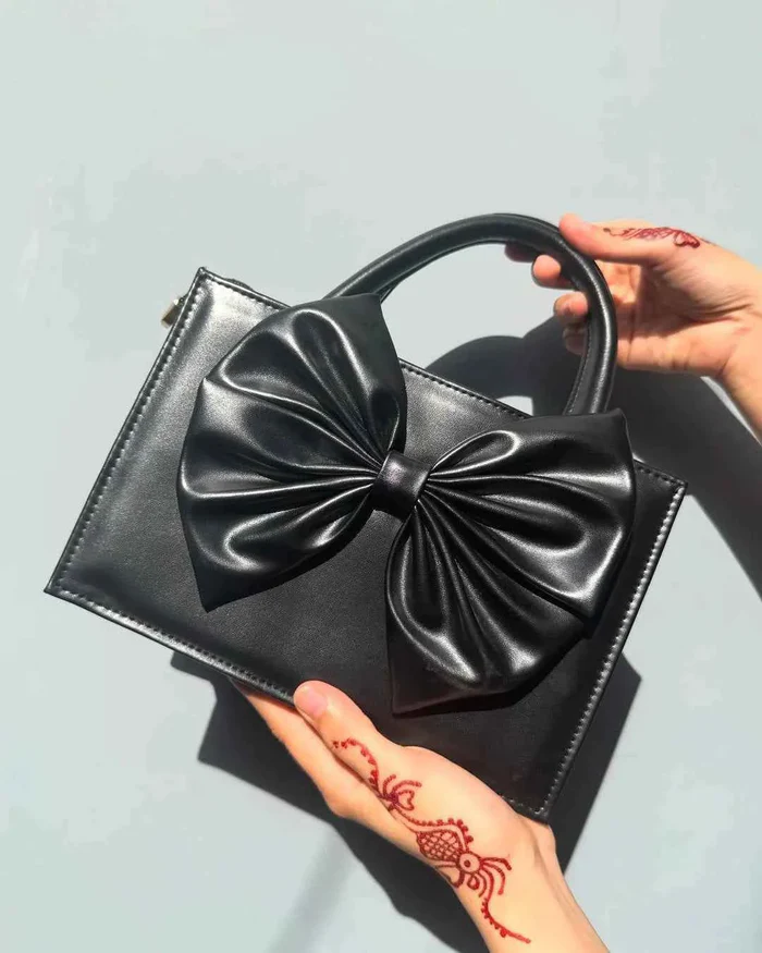 Fleur Bow Handbag in Elegant PU Leather