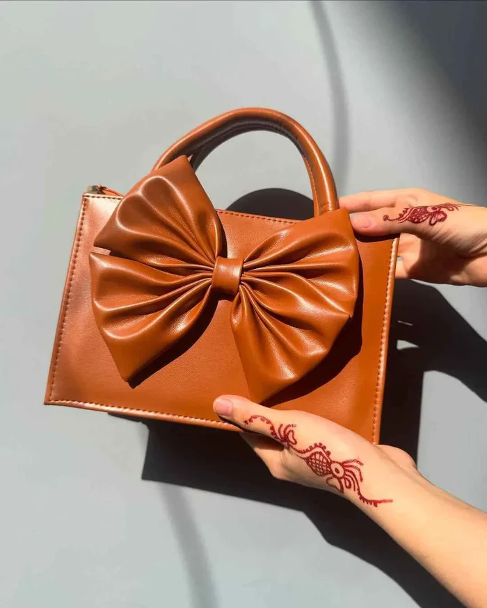 Fleur Bow Handbag - Elegant PU Leather